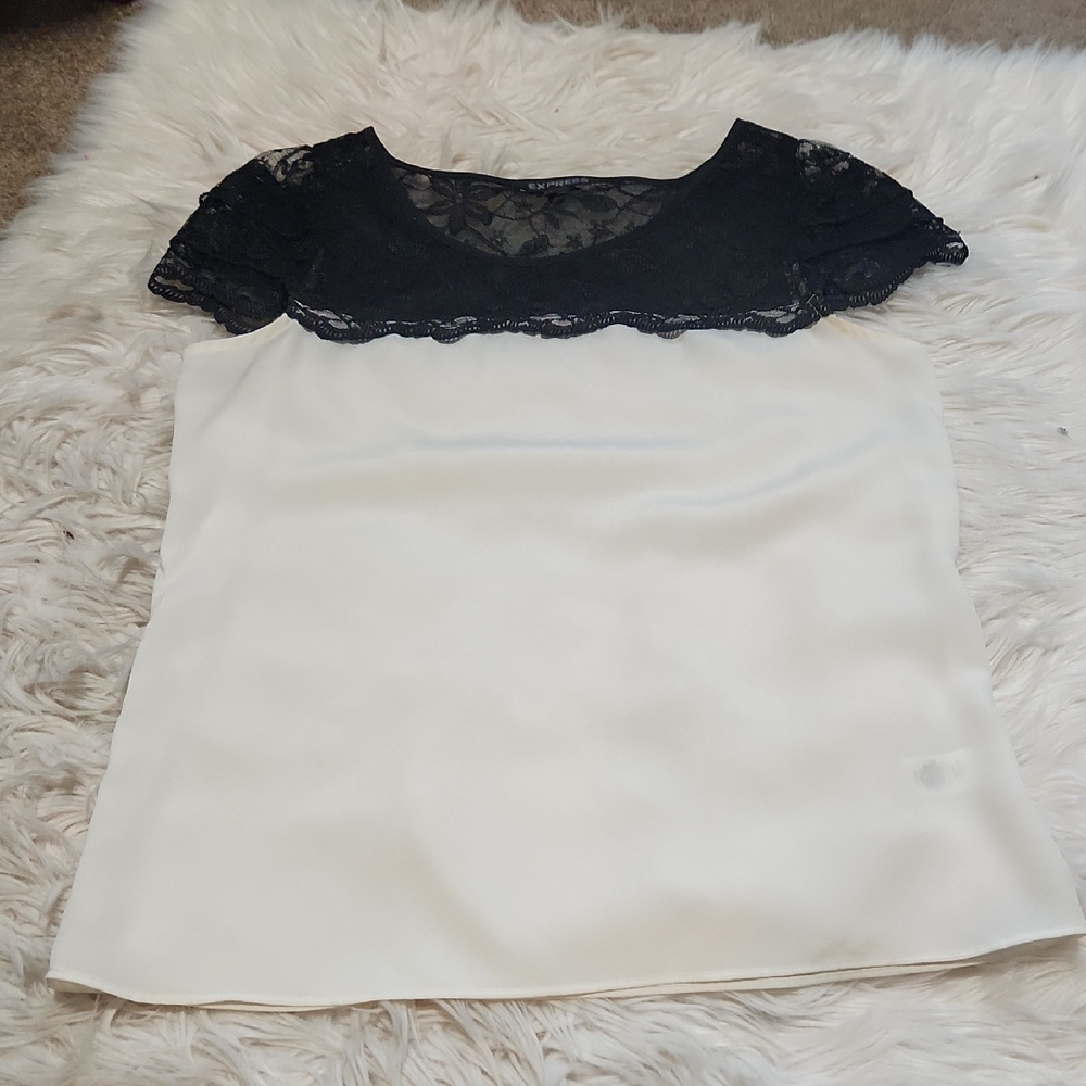 Express Lace Top- XS